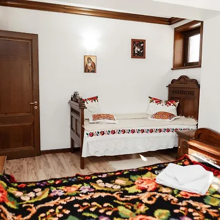 Casa Marta Simbata de Sus